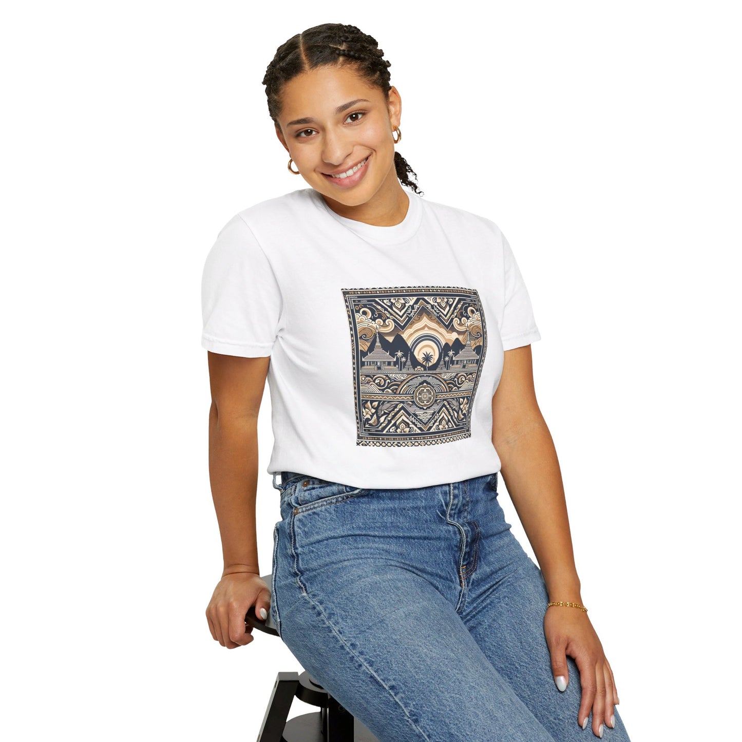 LAOBUILT HERITAGE MOSAIC T-SHIRT