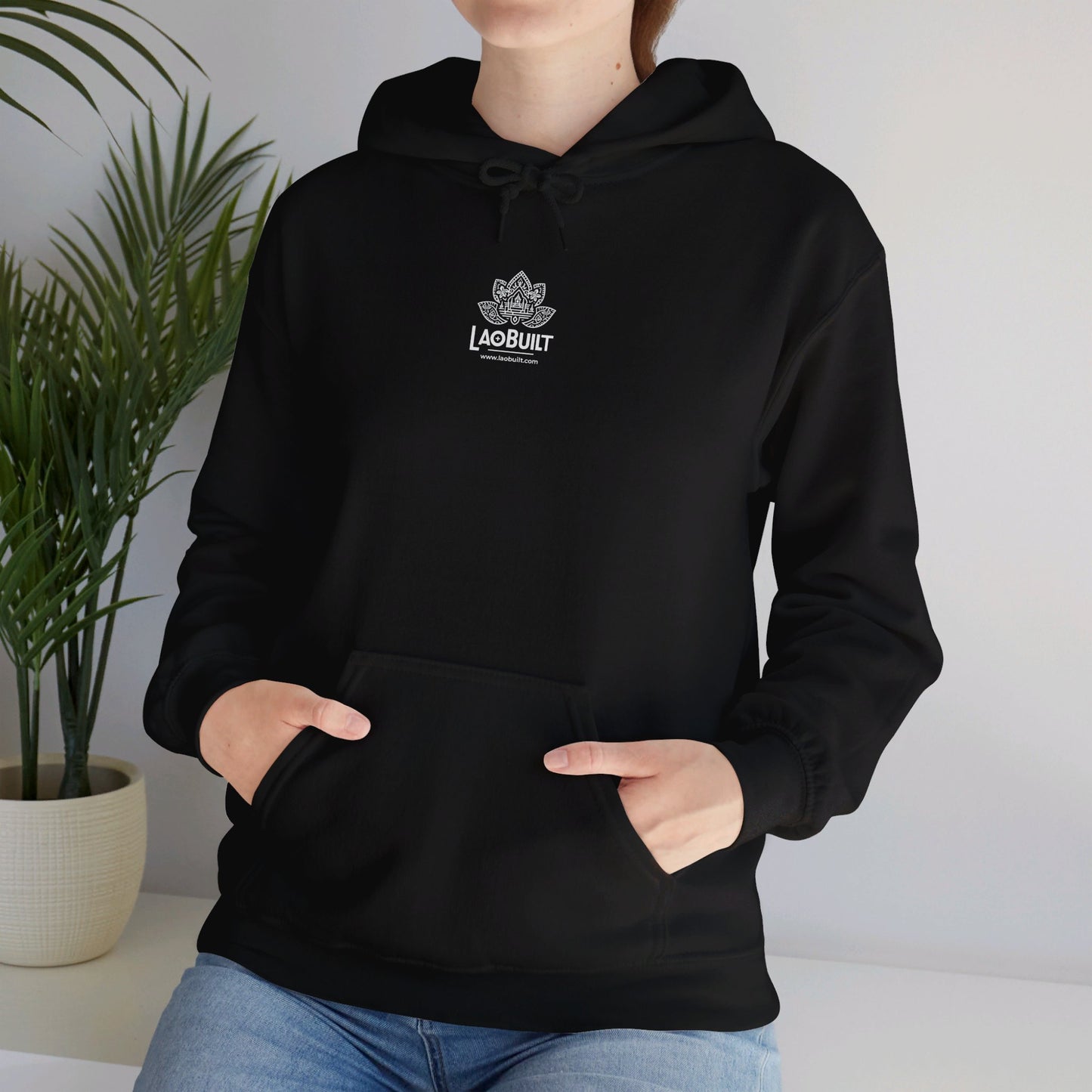 LAOBUILT NATURE-INSPIRED SWEATER